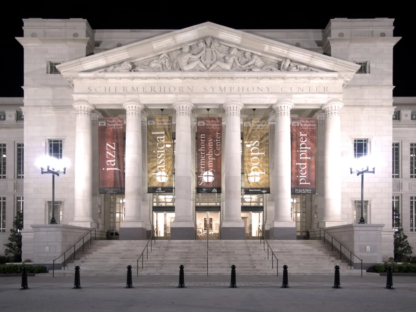 Columned front of the Schermerhorn Symphony Center